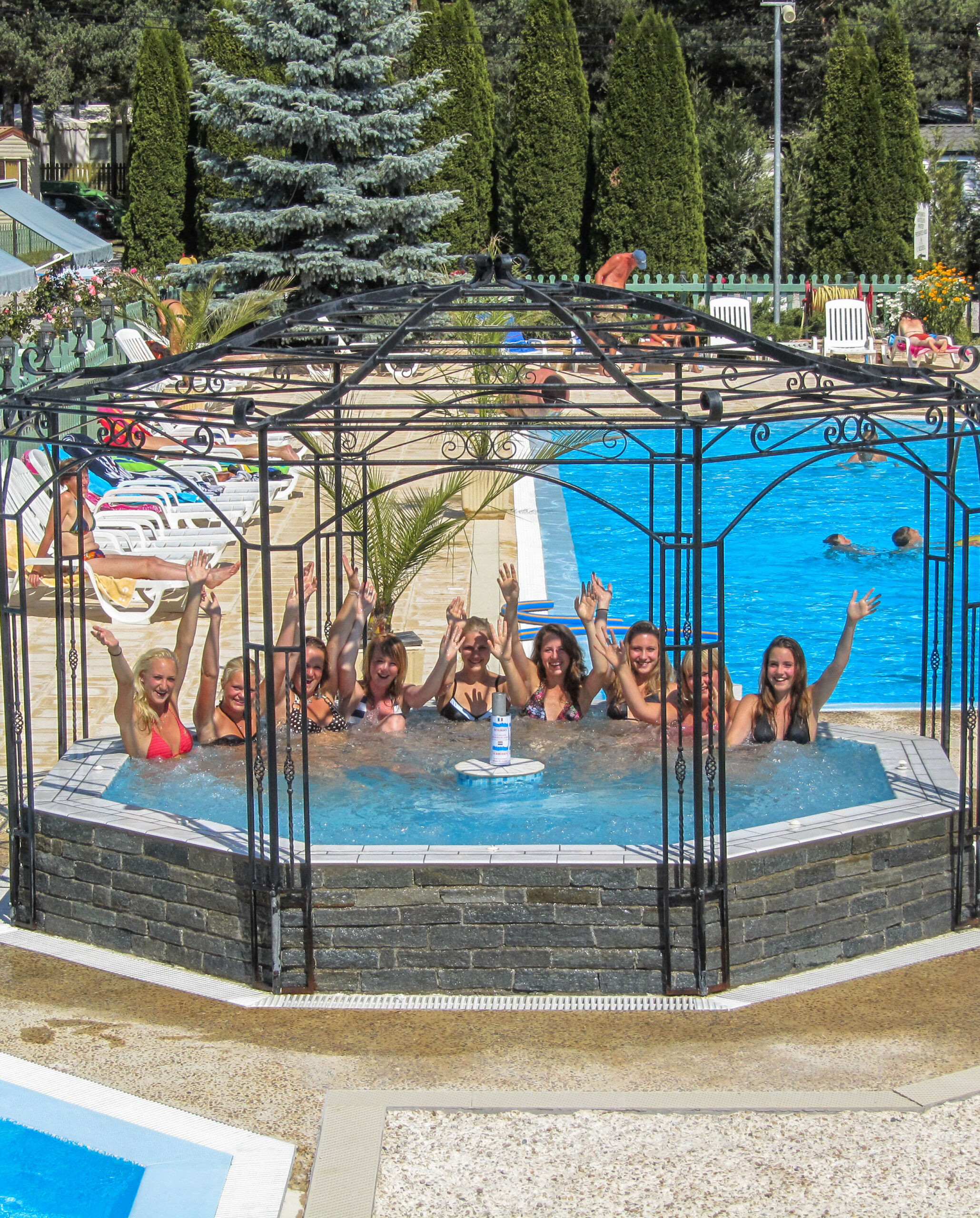 jacuzzi camping solaire