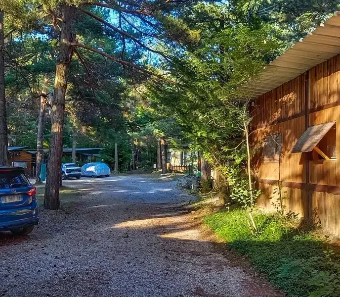 mobilhomes parking camping hautes alpes