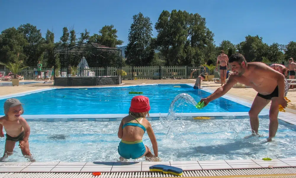 pataugeoire camping enfant alpes veynes